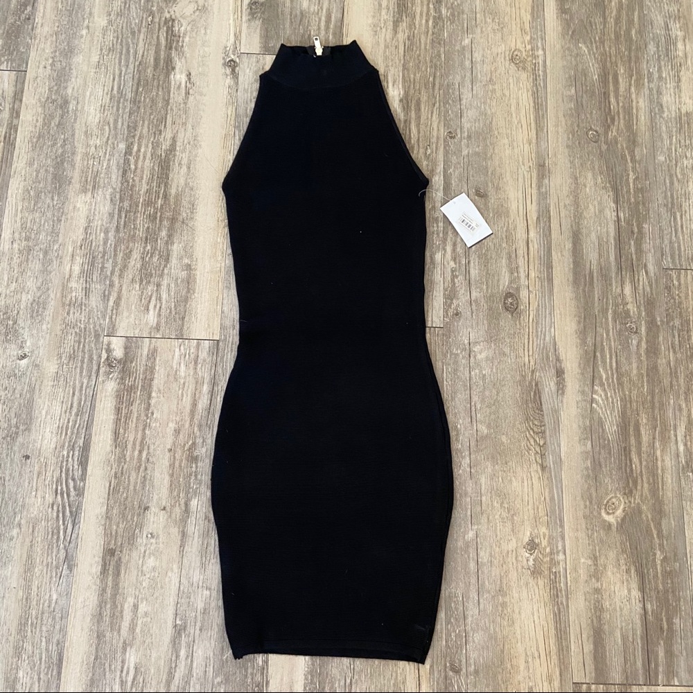 ❤️SOLD❤️BNWT Olivaceous Black Mock Neck Midi Dress - Picture 2 of 4